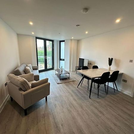 Stylish Central York Apartment Free Parking & Gym Exteriör bild