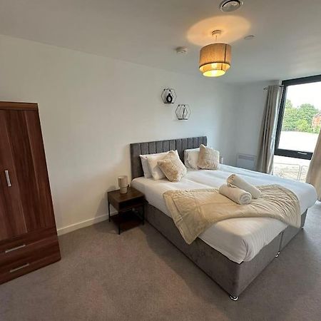 Stylish Central York Apartment Free Parking & Gym Exteriör bild