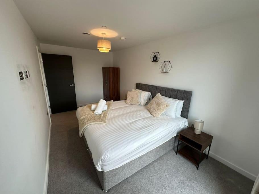 Stylish Central York Apartment Free Parking & Gym Exteriör bild